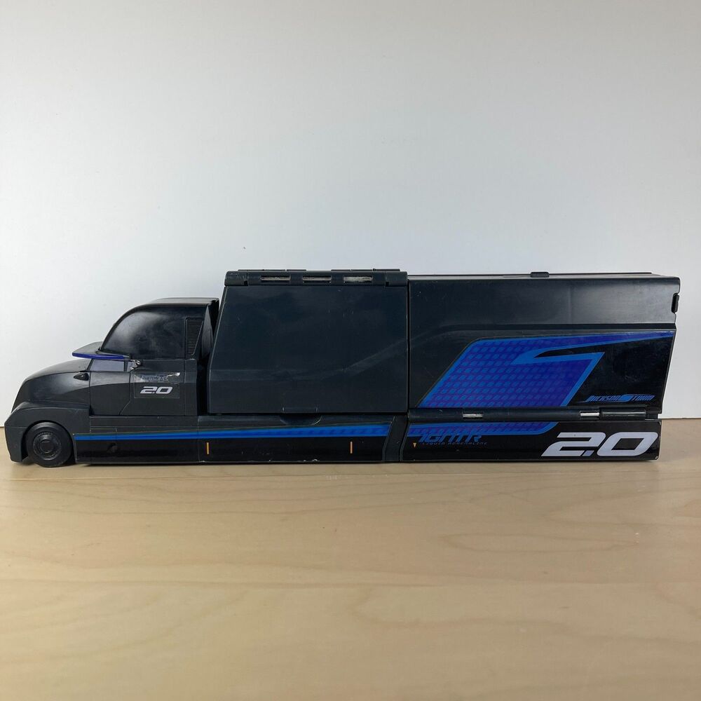 Disney Pixar Cars 3 Gale Beaufort Hauler Diecast (Jackson Storm Car missing)